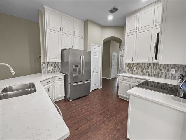 5624 Bedford Lane, The Colony, TX 75056