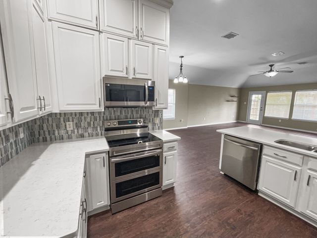 5624 Bedford Lane, The Colony, TX 75056