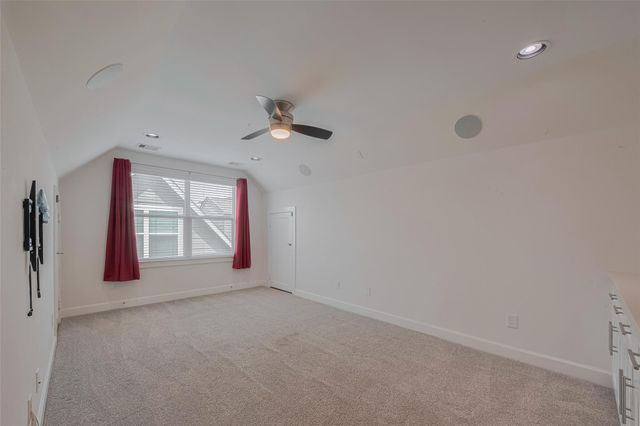 854 W 20th Street, Houston, TX 77008