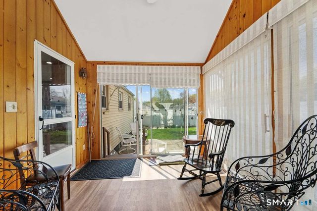 21 Brookside Circle, Wethersfield, CT 06109