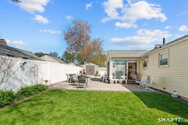 21 Brookside Circle, Wethersfield, CT 06109