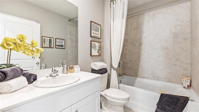 17752 SHADE TREE LOOP, Punta Gorda, FL 33982