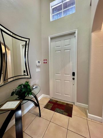 8874 NW 182ND Street, Hialeah, FL 33018