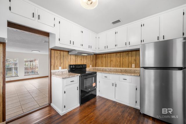 35780 Spring Road North, Stapleton, AL 36578