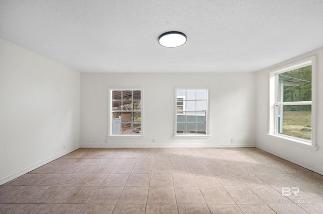 35780 Spring Road North, Stapleton, AL 36578