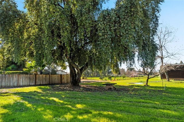 1041 Washington, Willows, CA 95988