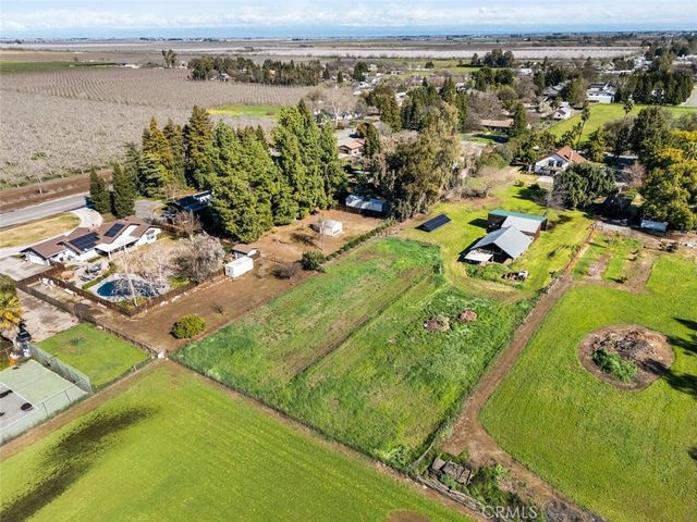 1041 Washington, Willows, CA 95988