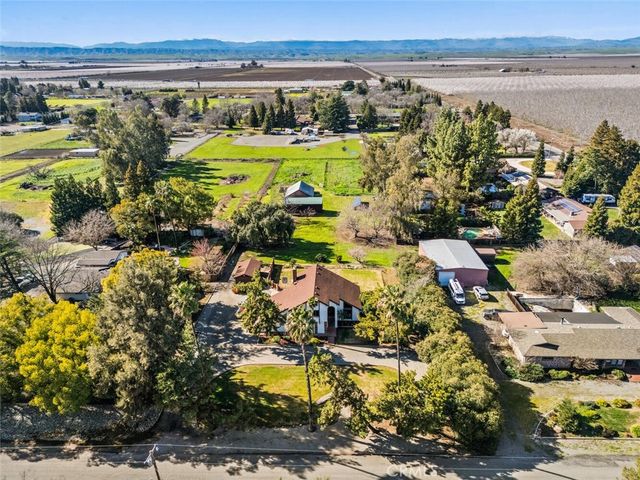 1041 Washington, Willows, CA 95988