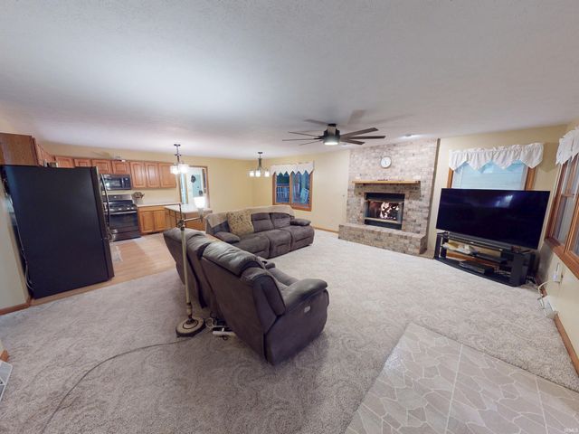 12702 N 1225 West Crossroads, Monticello, IN 47960