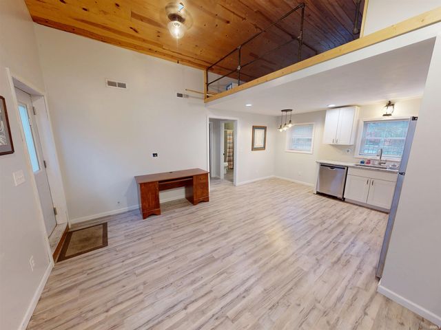 12702 N 1225 West Crossroads, Monticello, IN 47960