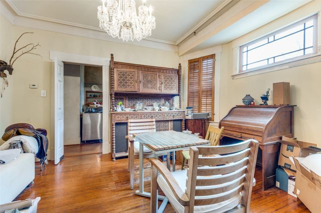 5615 Victor Street, Dallas, TX 75214