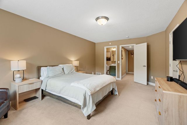 10974 Alameda Avenue, Inver Grove Heights, MN 55077