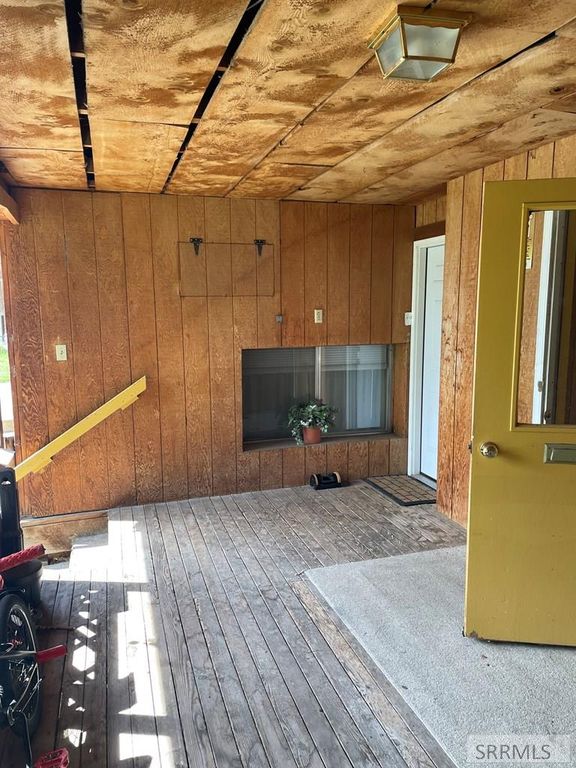 Image 16 of property listing at 520 E Main Street, Challis, ID 83226