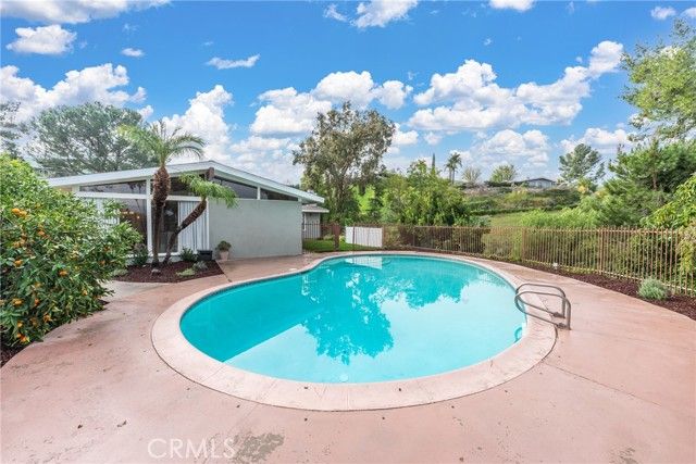 24417 Lawton, Loma Linda, CA 92354