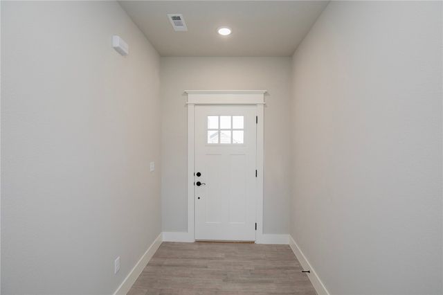 304 White Oak Street, Gentry, AR 72734