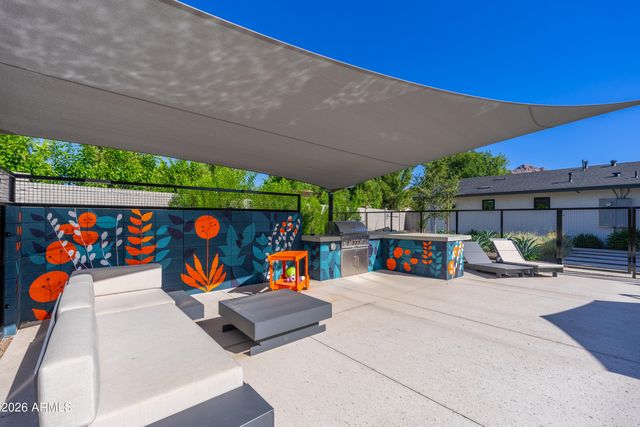 4643 E CALLE DEL MEDIO --, Phoenix, AZ 85018