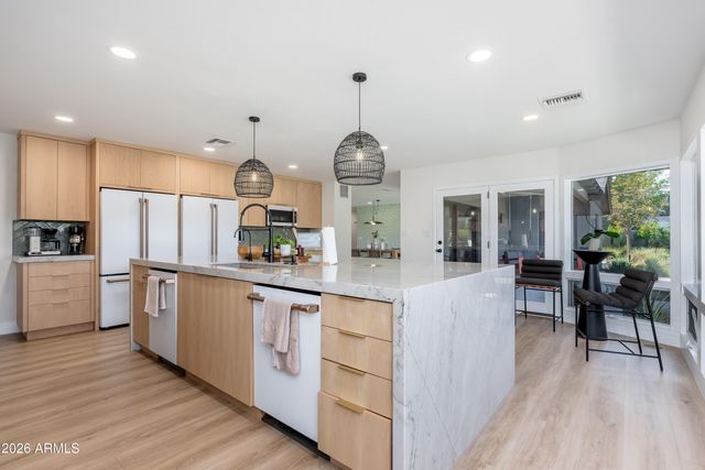4643 E CALLE DEL MEDIO --, Phoenix, AZ 85018