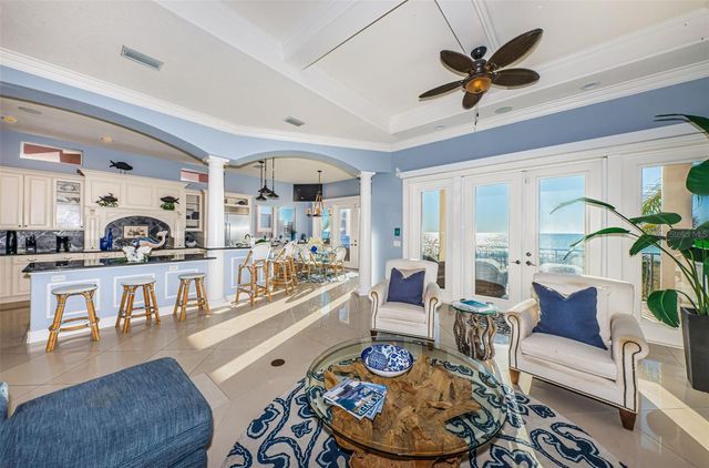 9550 W GULF BOULEVARD, Treasure Island, FL 33706