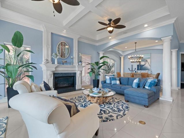 9550 W GULF BOULEVARD, Treasure Island, FL 33706