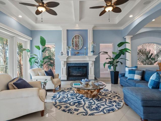 9550 W GULF BOULEVARD, Treasure Island, FL 33706