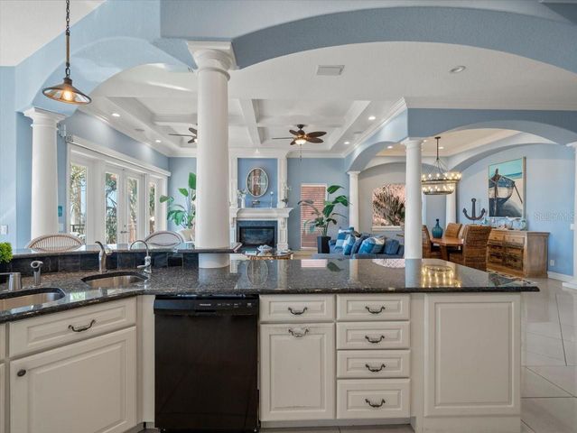 9550 W GULF BOULEVARD, Treasure Island, FL 33706