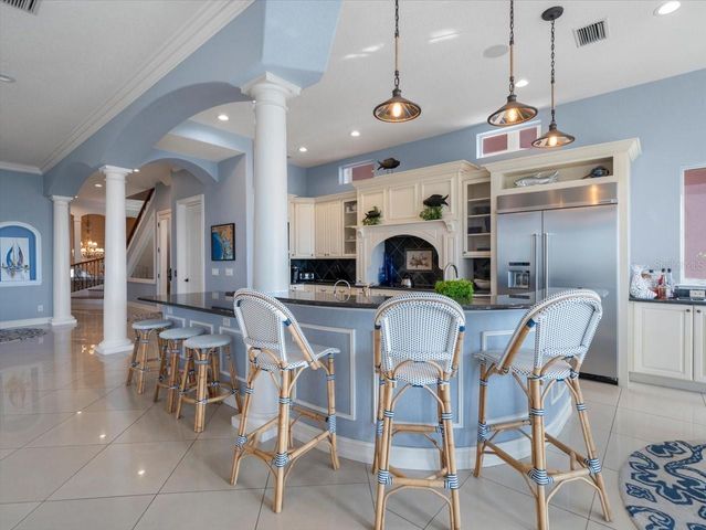 9550 W GULF BOULEVARD, Treasure Island, FL 33706