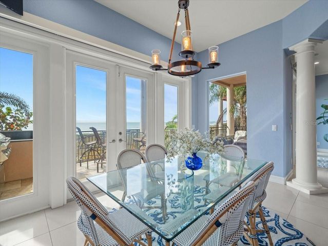 9550 W GULF BOULEVARD, Treasure Island, FL 33706