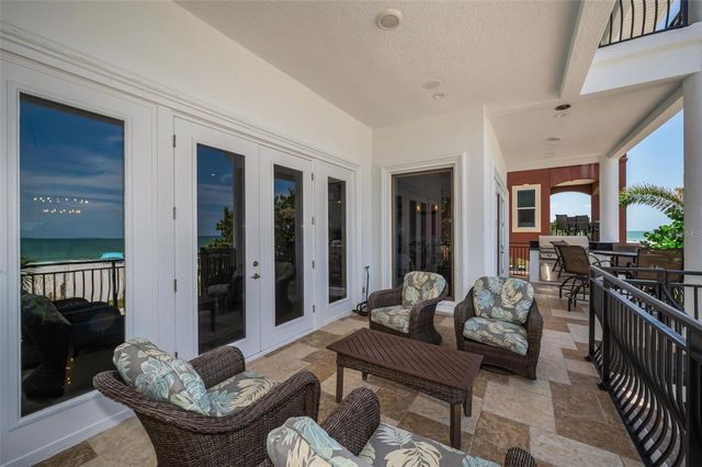9550 W GULF BOULEVARD, Treasure Island, FL 33706