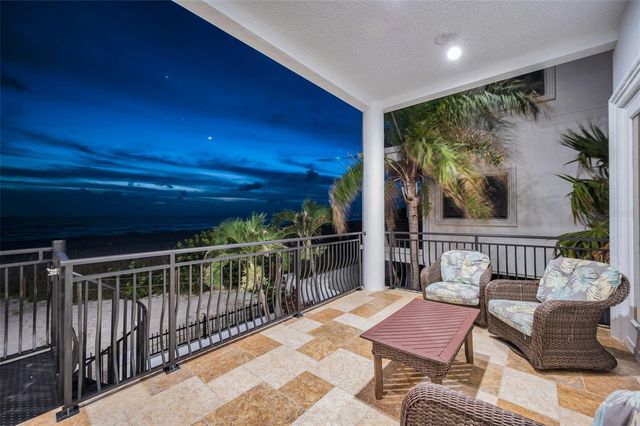 9550 W GULF BOULEVARD, Treasure Island, FL 33706