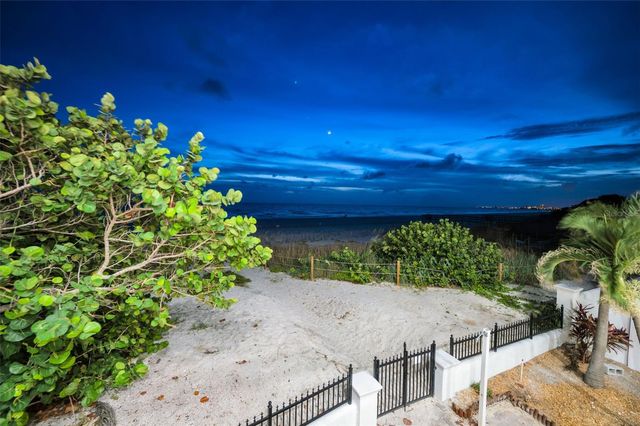 9550 W GULF BOULEVARD, Treasure Island, FL 33706