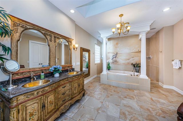 9550 W GULF BOULEVARD, Treasure Island, FL 33706