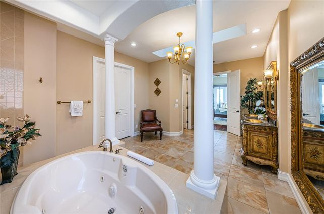 9550 W GULF BOULEVARD, Treasure Island, FL 33706