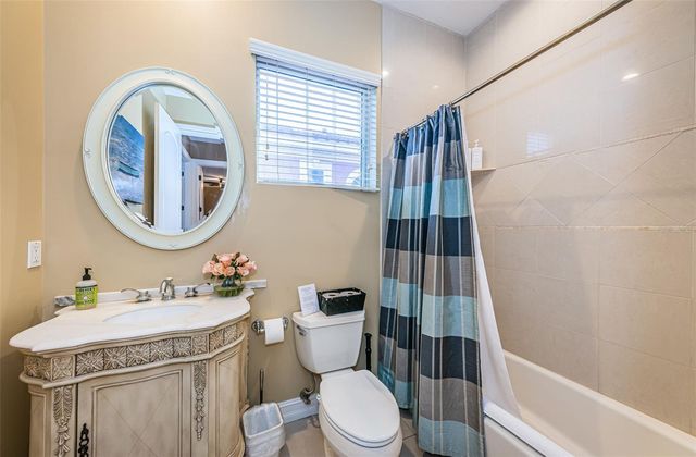 9550 W GULF BOULEVARD, Treasure Island, FL 33706
