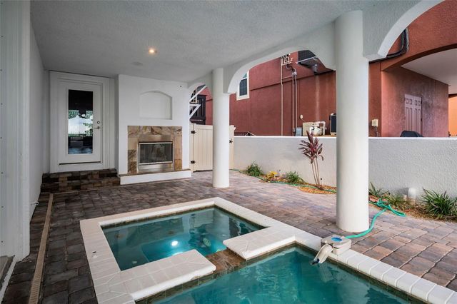 9550 W GULF BOULEVARD, Treasure Island, FL 33706