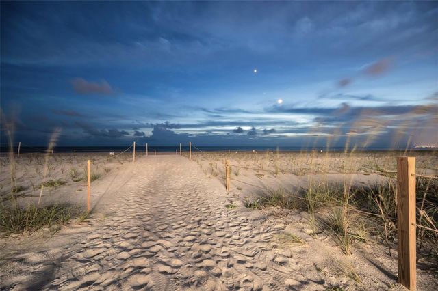 9550 W GULF BOULEVARD, Treasure Island, FL 33706