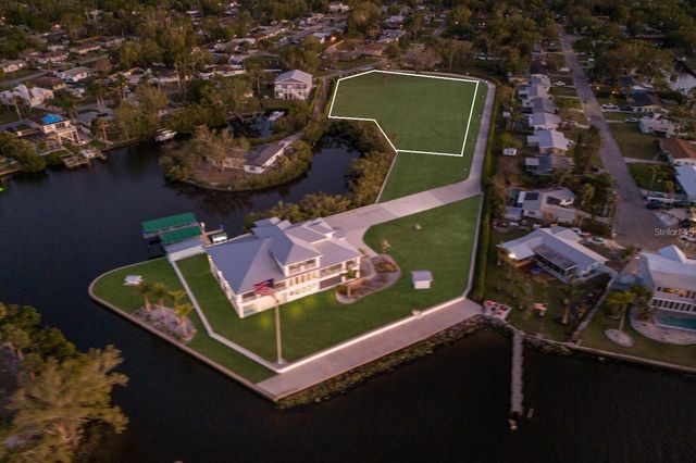 210 22ND STREET COURT NE, Bradenton, FL 34208