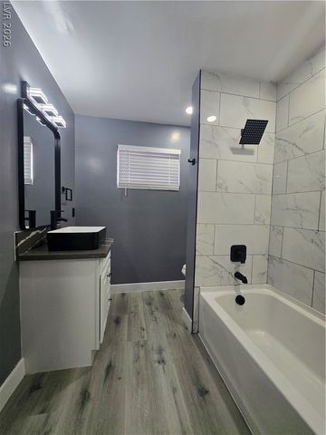 3240 North Michael Way 1, Las Vegas, NV 89108