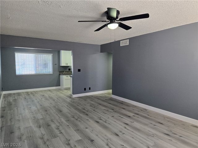 3240 North Michael Way 1, Las Vegas, NV 89108