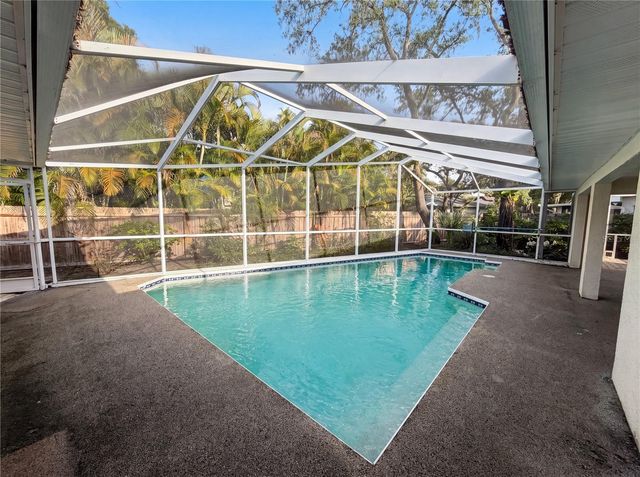 1015 KNOLLWOOD COURT, Safety Harbor, FL 34695