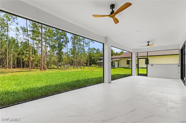 4007 2nd AVE SE, Naples, FL 34117