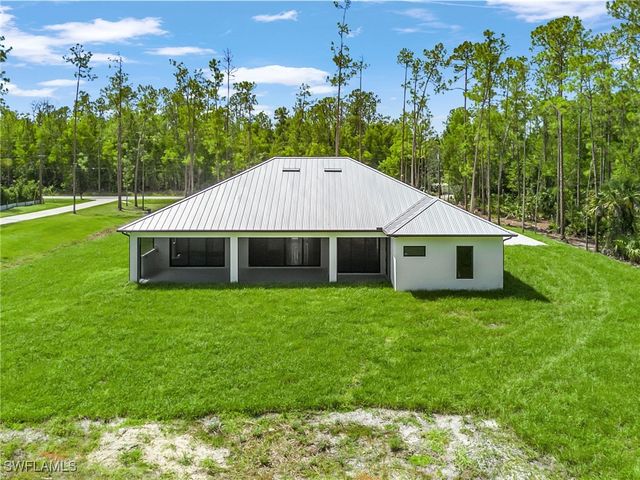 4007 2nd AVE SE, Naples, FL 34117