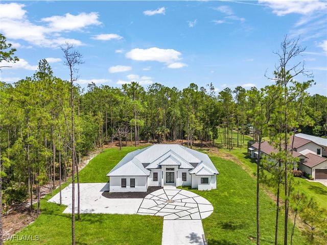 4007 2nd AVE SE, Naples, FL 34117