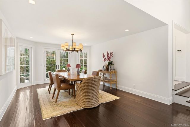 1347 Chicken Valley Road, Upper Brookville, NY 11771