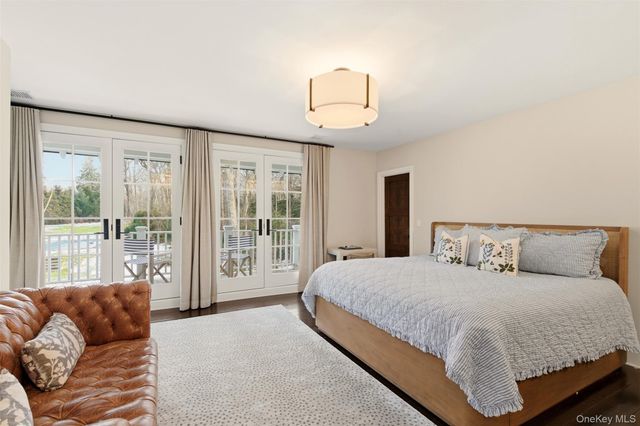 1347 Chicken Valley Road, Upper Brookville, NY 11771