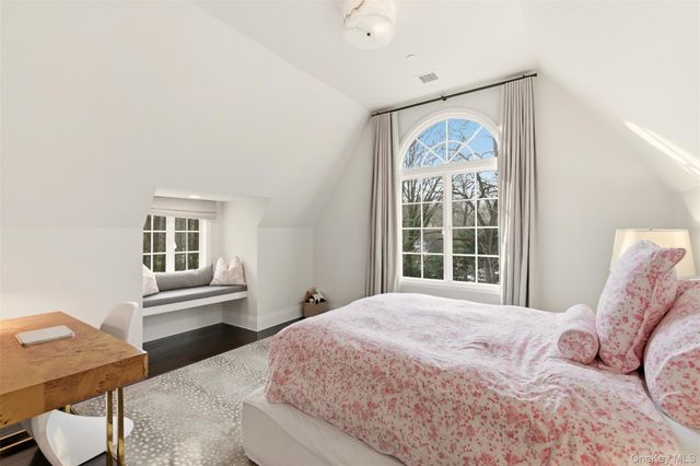 1347 Chicken Valley Road, Upper Brookville, NY 11771