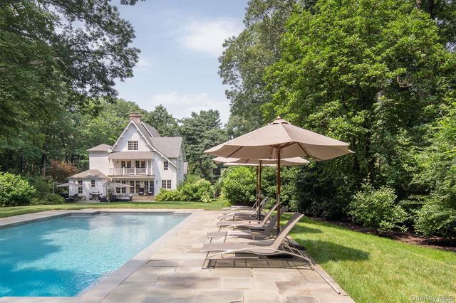 1347 Chicken Valley Road, Upper Brookville, NY 11771