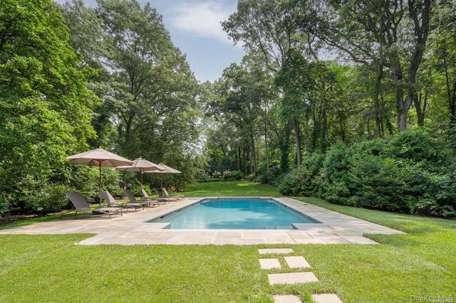 1347 Chicken Valley Road, Upper Brookville, NY 11771