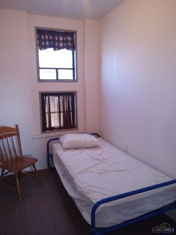 104 Main Street, Sinking Spring, OH 45172