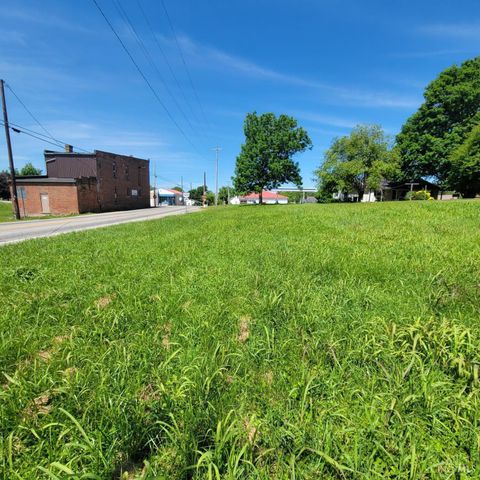 104 Main Street, Sinking Spring, OH 45172