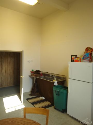 104 Main Street, Sinking Spring, OH 45172